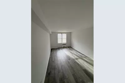 83-30 Vietor Avenue #727, Elmhurst, NY 11373 - Photo 8