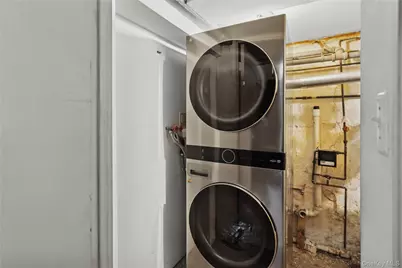 115110 232nd Street, Cambria Heights, NY 11411 - Photo 20