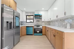 249-17 147th Rd, Rosedale, NY 11422 - Photo 4