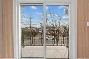 249-17 147th Rd, Rosedale, NY 11422 - Photo 16