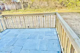 10 Revere Rd, Port Washington, NY 11050 - Photo 16