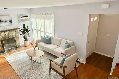 10 Revere Road, Port Washington, NY 11050 - Photo 6