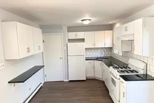 10 Revere Rd, Port Washington, NY 11050 - Photo 2