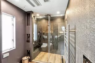 3 Maple St, Glenwood Landing, NY 11547 - Photo 24