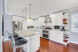 57 New South Rd, Hicksville, NY 11801 - Photo 14