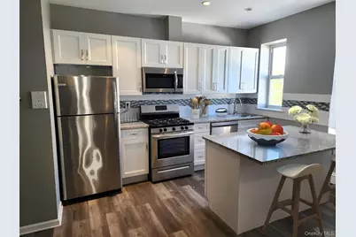 45-01 Ditmars Boulevard #2R, Astoria, NY 11105 - Photo 6