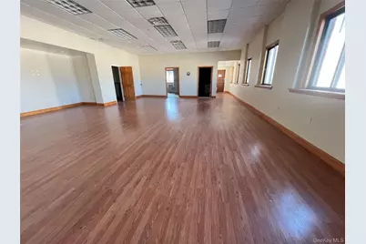 15-32 127th St, College Point, NY 11356 - Photo 6