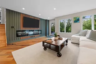 5 N Hills Rd, East Norwich, NY 11732 - Photo 10