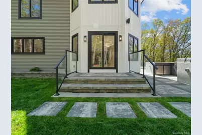 5 N Hills Road, East Norwich, NY 11732 - Photo 6