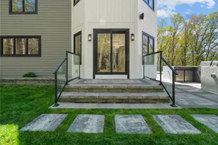 5 N Hills Rd, East Norwich, NY 11732 - Photo 6