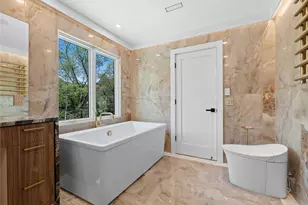 5 N Hills Rd, East Norwich, NY 11732 - Photo 38