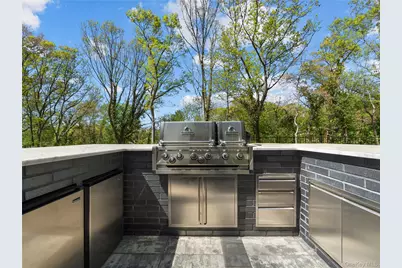 5 N Hills Road, East Norwich, NY 11732 - Photo 8