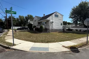 49 Noble St, North Babylon, NY 11703 - Photo 2