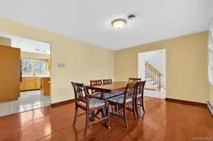 29 Deer Brook Dr, New Windsor, NY 12553 - Photo 10