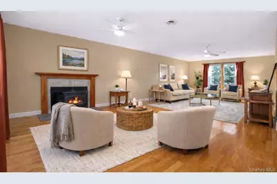 29 Deer Brook Drive, New Windsor, NY 12553 - Photo 4