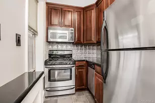 219 Bronx River Rd, Yonkers, NY 10704 - Photo 6