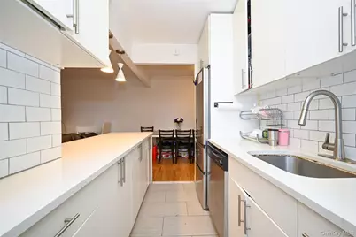 15030 71st Avenue #2F, Flushing, NY 11367 - Photo 4