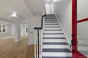 17 Tatterson St, Roslyn, NY 11576 - Photo 8