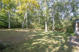 210 Robinson Ln, Peconic, NY 11958 - Photo 18