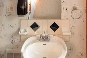 21 Harvey St, Hyde Park, NY 12538 - Photo 34