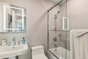 17 Oak Meadow Ln, Bellport, NY 11713 - Photo 20