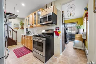 171 Burke Ave, New York, NY 10314 - Photo 2