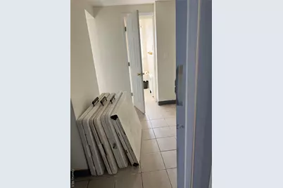 [Address not provided], Westbury, NY 11590 - Photo 14