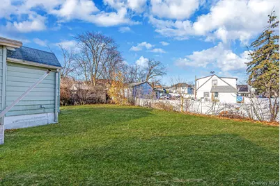 633 Hill Street, Uniondale, NY 11553 - Photo 14