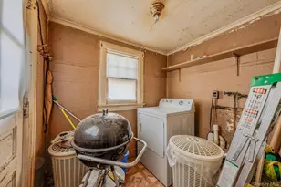 633 Hill St, Uniondale, NY 11553 - Photo 24