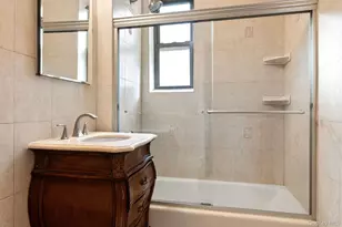 25-40 31st Ave, Astoria, NY 11106 - Photo 8