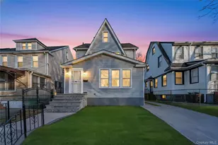 100-35 204th St, Hollis, NY 11423 - Photo 2