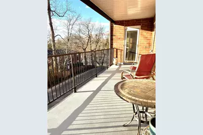 30 Pearsall Avenue #2J, Glen Cove, NY 11542 - Photo 10