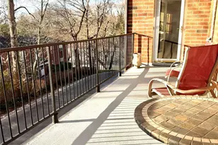 30 Pearsall Ave, Glen Cove, NY 11542 - Photo 10