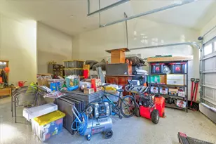 468 Granny Rd, Medford, NY 11763 - Photo 32