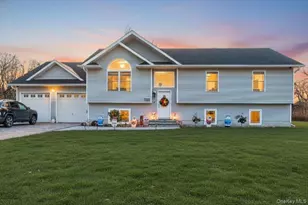 468 Granny Rd, Medford, NY 11763 - Photo 2