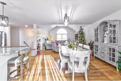 468 Granny Road, Medford, NY 11763 - Photo 10