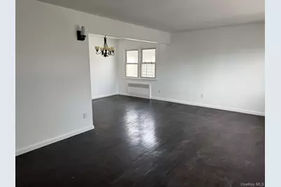 827 Hartman Lane, Far Rockaway, NY 11691 - Photo 4