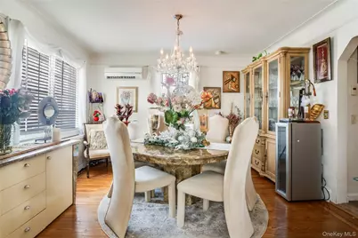 122 Hamilton Road, Hempstead, NY 11550 - Photo 4