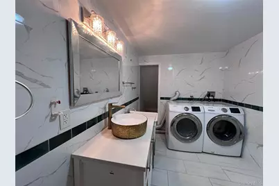 2522 Seymour Avenue, Bronx, NY 10469 - Photo 14