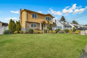 1863 Chester Dr, East Meadow, NY 11554 - Photo 2