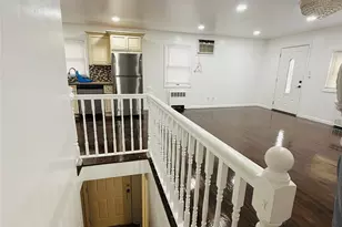 9 Ferndale Dr, Hicksville, NY 11801 - Photo 16