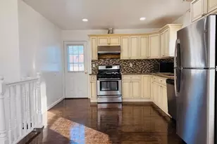 9 Ferndale Dr, Hicksville, NY 11801 - Photo 10