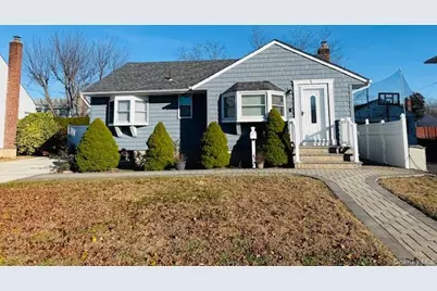 9 Ferndale Drive, Hicksville, NY 11801 - Photo 1