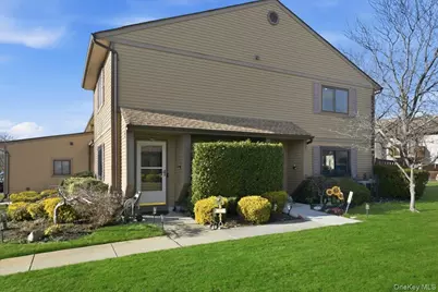 100 Daly Boulevard #1402, Oceanside, NY 11572 - Photo 38