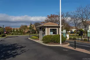 100 Daly Blvd, Oceanside, NY 11572 - Photo 32