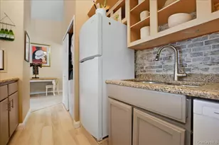 100 Daly Blvd, Oceanside, NY 11572 - Photo 18