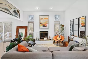 54 Fox Hunt, Amagansett, NY 11930 - Photo 2