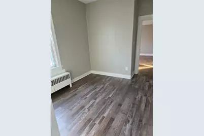 18 Davis Street, Poughkeepsie, NY 12601 - Photo 2