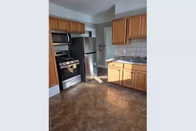 18 Davis Street, Poughkeepsie, NY 12601 - Photo 6