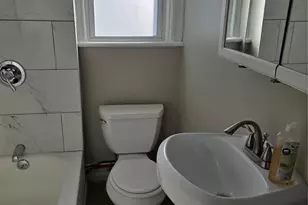 18 Davis St, Poughkeepsie, NY 12601 - Photo 10